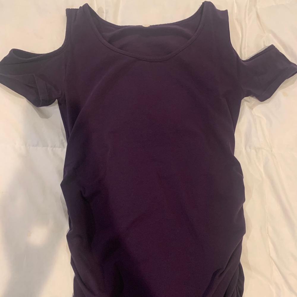 Motherhood Maternity tank tops